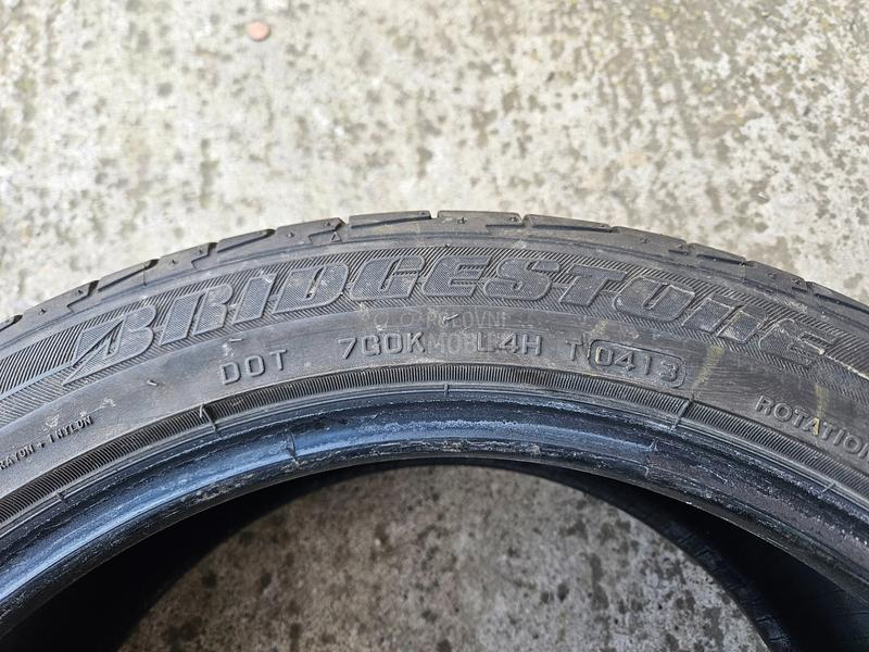Bridgestone 215/45 R17 Letnja
