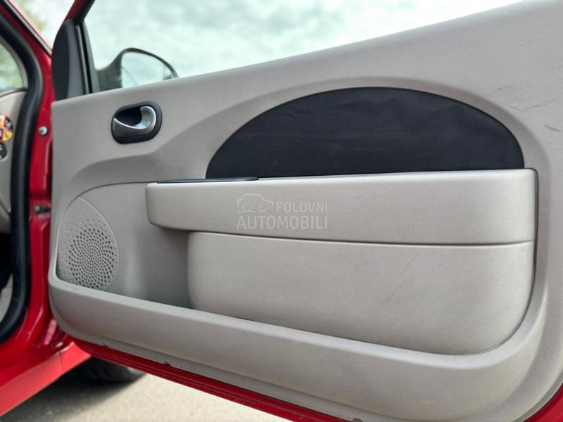 Renault Twingo 1.2 16V 75 GT