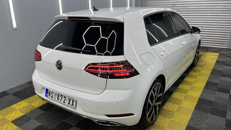 Volkswagen Golf 7 7.5 VIRTUAL