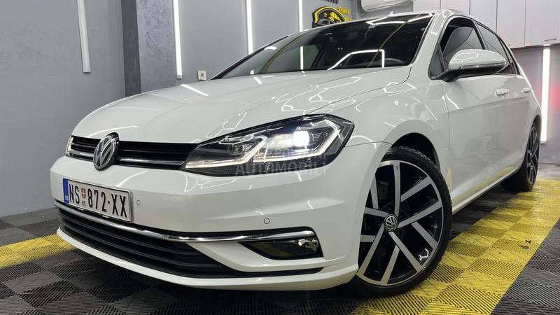 Volkswagen Golf 7 7.5 VIRTUAL