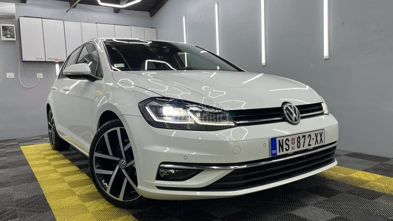 Volkswagen Golf 7 7.5 VIRTUAL