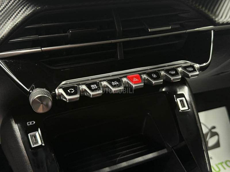 Peugeot 2008 1.2B AUTOM.