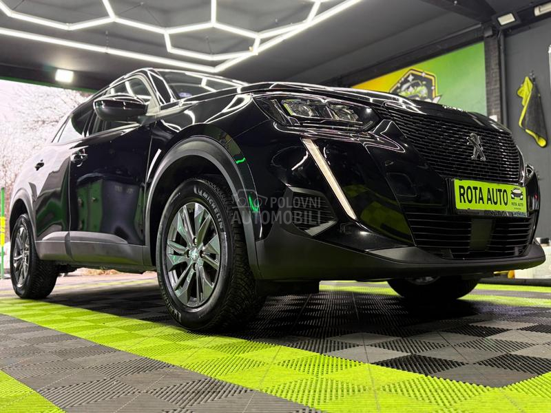 Peugeot 2008 1.2B AUTOM.