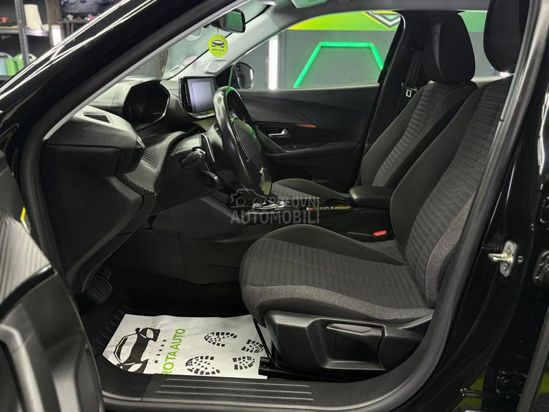 Peugeot 2008 1.2B AUTOM.