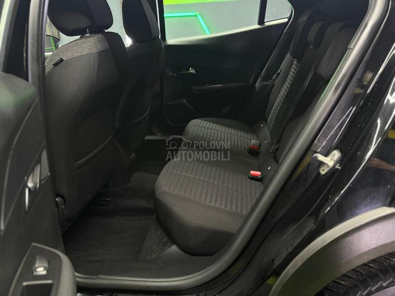 Peugeot 2008 1.2B AUTOM.