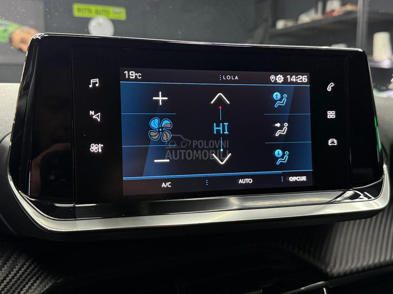 Peugeot 2008 1.2B AUTOM.