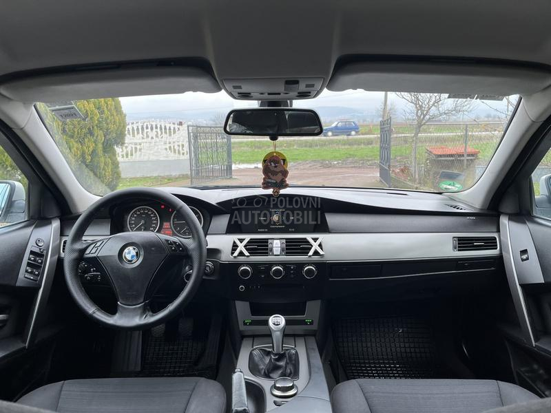 BMW 520 E60