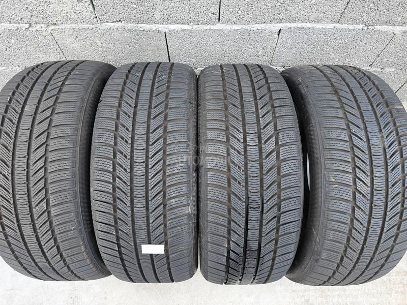 Continental 255/40 R21 Zimska