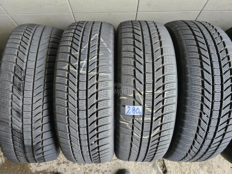 Continental 215/45 R20 Zimska