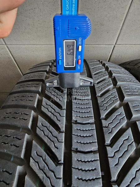 Continental 215/45 R20 Zimska