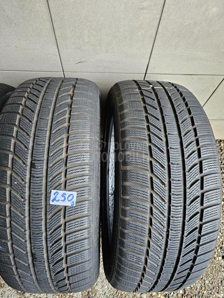 Continental 255/45 R20 Zimska