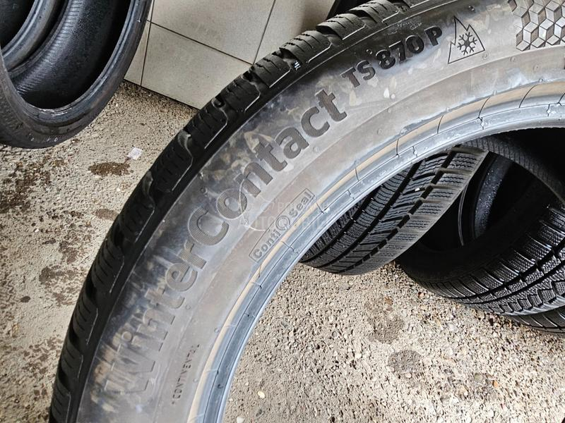 Continental 235/50 R20 Zimska