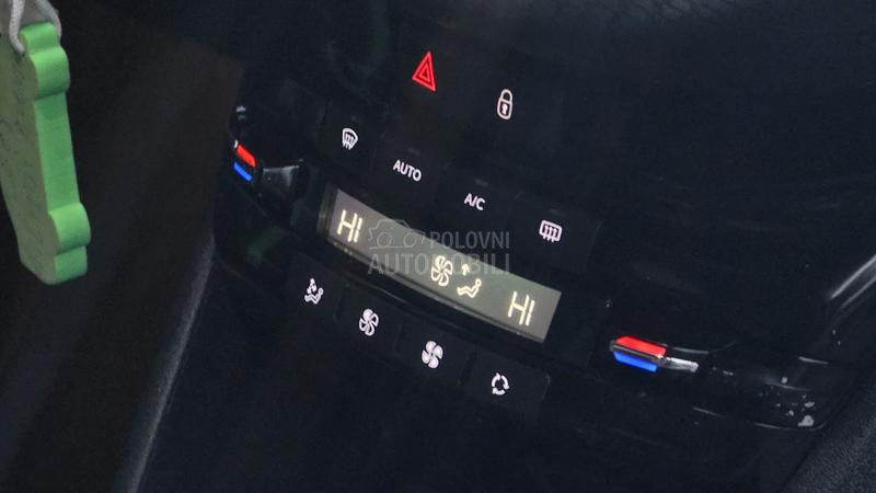 Peugeot 2008 1.6E-HDI ALLURE