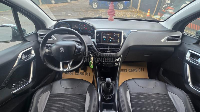 Peugeot 2008 1.6E-HDI ALLURE