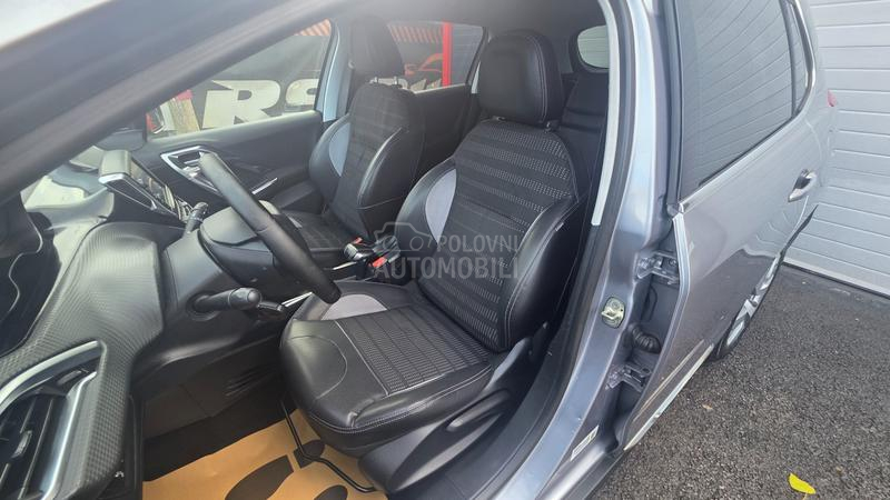 Peugeot 2008 1.6E-HDI ALLURE