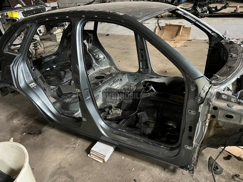 vrata stakla limarija brave