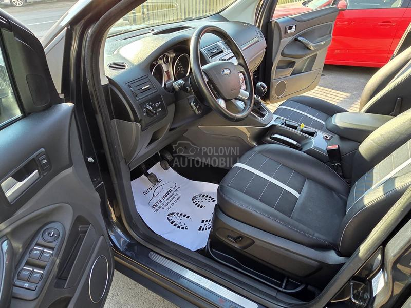 Ford Kuga 2.0TDCI 4x4 TITANIUM