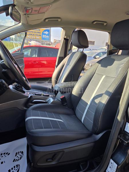 Ford Kuga 2.0TDCI 4x4 TITANIUM