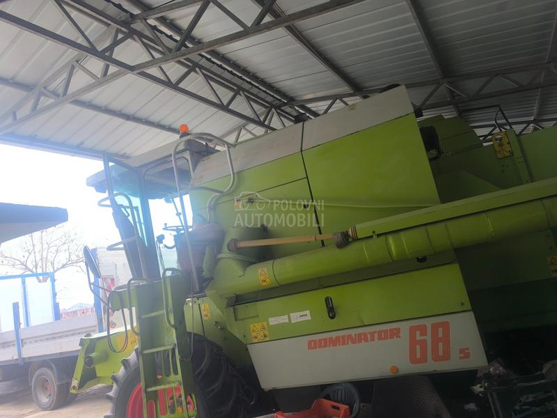 Claas Dominator 68s