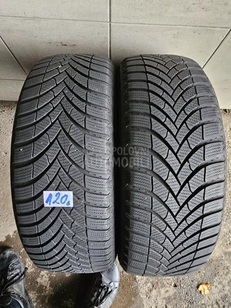 Semperit 205/55 R17 Zimska