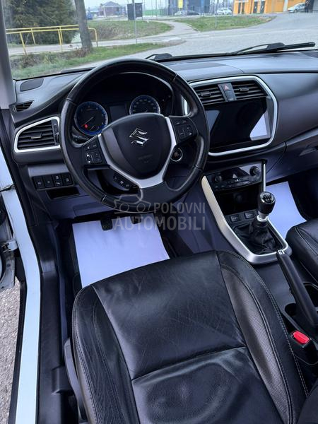 Suzuki SX4 S-Cross 1.6DDiS/PERLA/F-ULL