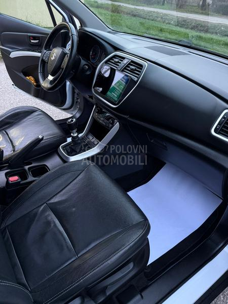 Suzuki SX4 S-Cross 1.6DDiS/PERLA/F-ULL