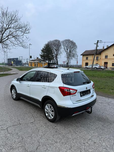 Suzuki SX4 S-Cross 1.6DDiS/PERLA/F-ULL