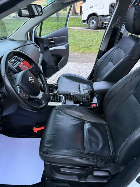 Suzuki SX4 S-Cross 1.6DDiS/PERLA/F-ULL