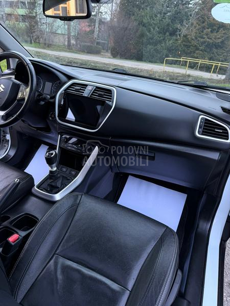 Suzuki SX4 S-Cross 1.6DDiS/PERLA/F-ULL