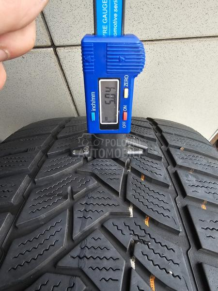 Dunlop 225/40 R18 Zimska