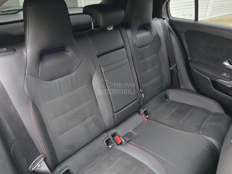 Mercedes Benz A 180 AMG PREMIUM