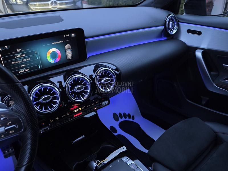 Mercedes Benz A 180 AMG PREMIUM