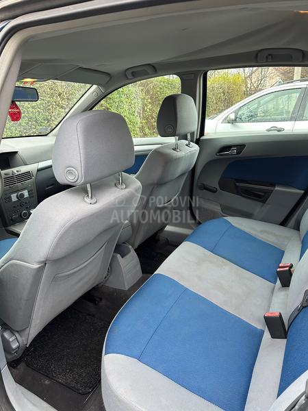 Opel Astra H 