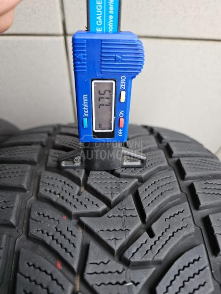 Dunlop 225/40 R18 Zimska