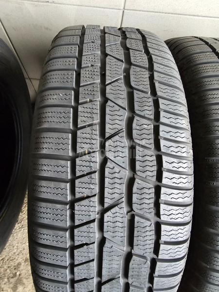 Continental 225/55 R17 Zimska