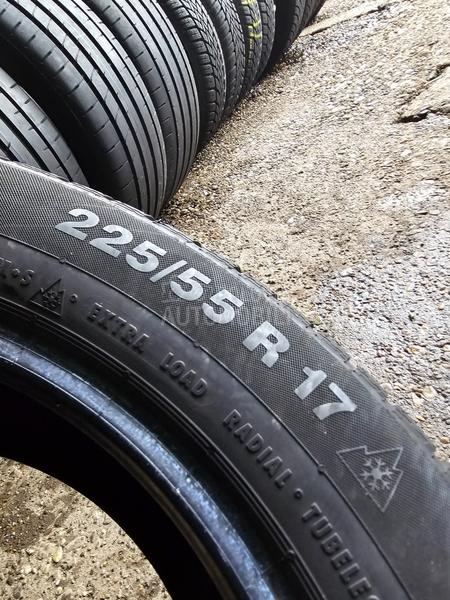 Continental 225/55 R17 Zimska