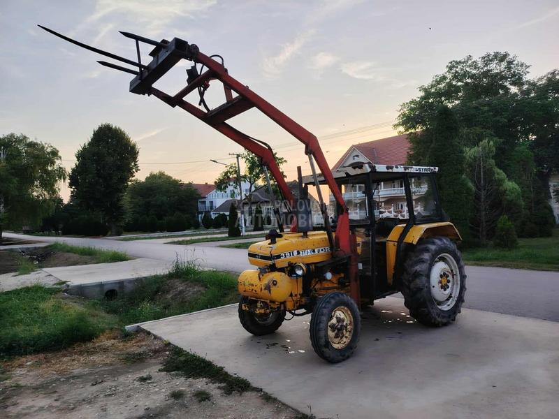New Holland New Holland 3910