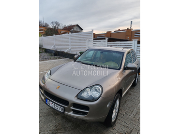 Porsche Cayenne 3.2 VR6