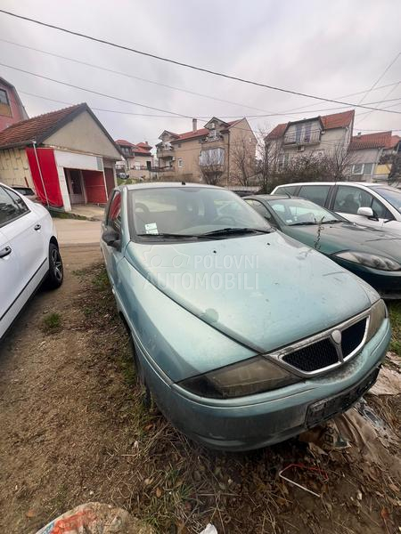 Lancia Ypsilon 