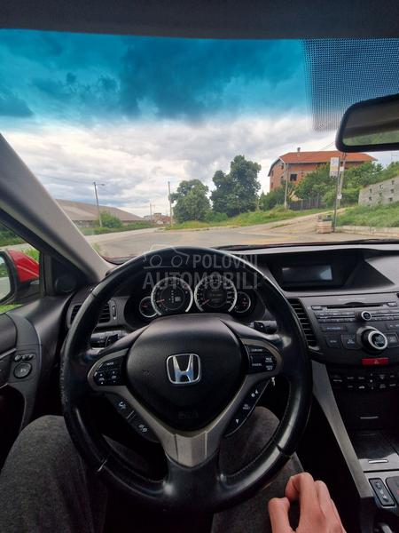 Honda Accord 2.4 4 d peexecutive