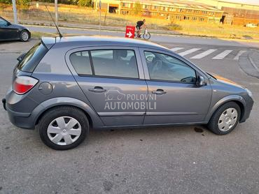 Opel Astra H 