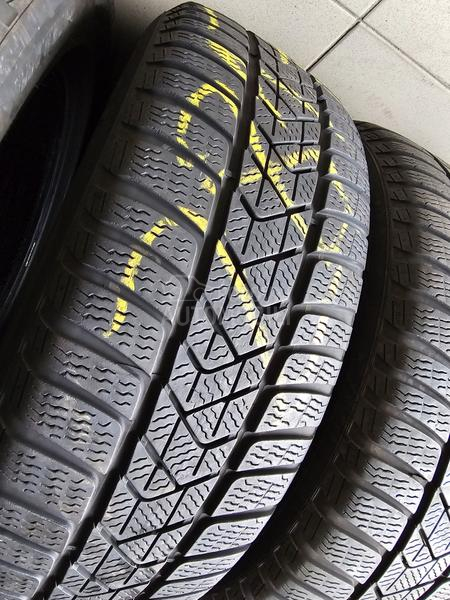 Pirelli 205/60 R16 Zimska