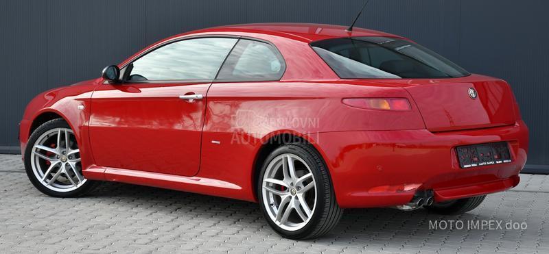 Alfa Romeo GT 1.9 JTD/UNIIKAT/CH