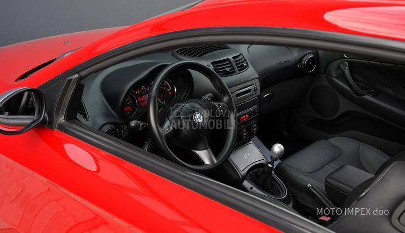 Alfa Romeo GT 1.9 JTD/UNIIKAT/CH