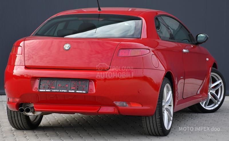 Alfa Romeo GT 1.9 JTD/UNIIKAT/CH