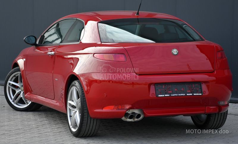 Alfa Romeo GT 1.9 JTD/UNIIKAT/CH