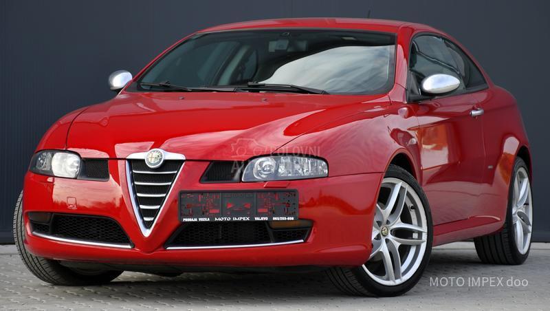 Alfa Romeo GT 1.9 JTD/UNIIKAT/CH