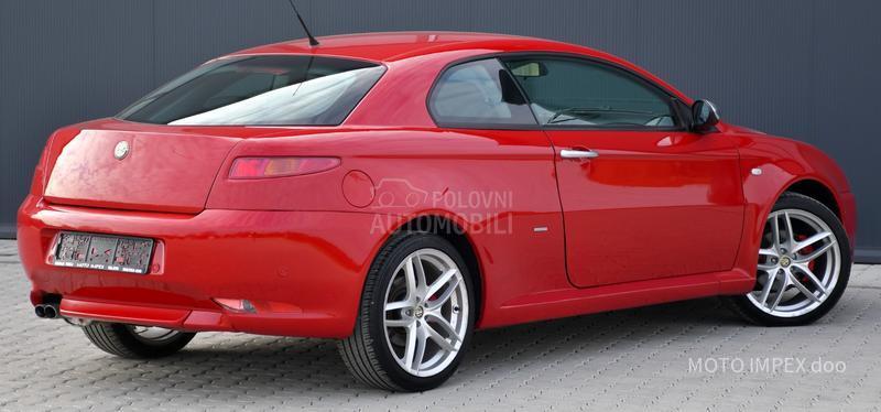 Alfa Romeo GT 1.9 JTD/UNIIKAT/CH