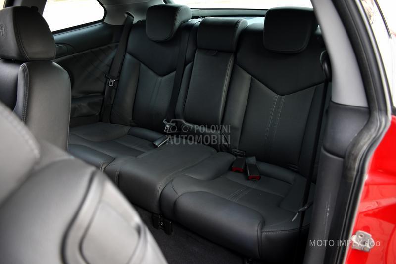 Alfa Romeo GT 1.9 JTD/UNIIKAT/CH