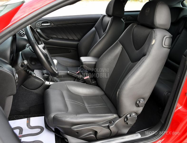 Alfa Romeo GT 1.9 JTD/UNIIKAT/CH